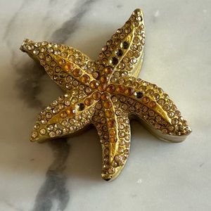 Bejeweled starfish pill box